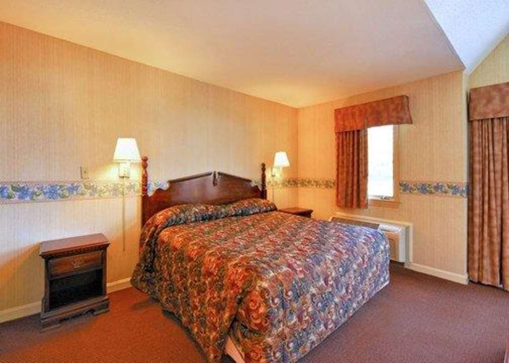 Econo Lodge Inn & Suites กรอตัน ห้อง รูปภาพ